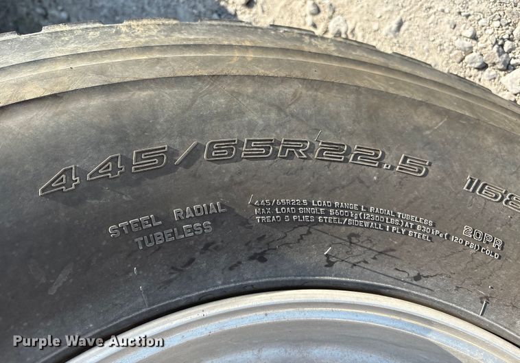 image for item YA0861 2000 Peterbilt 379 dump truck