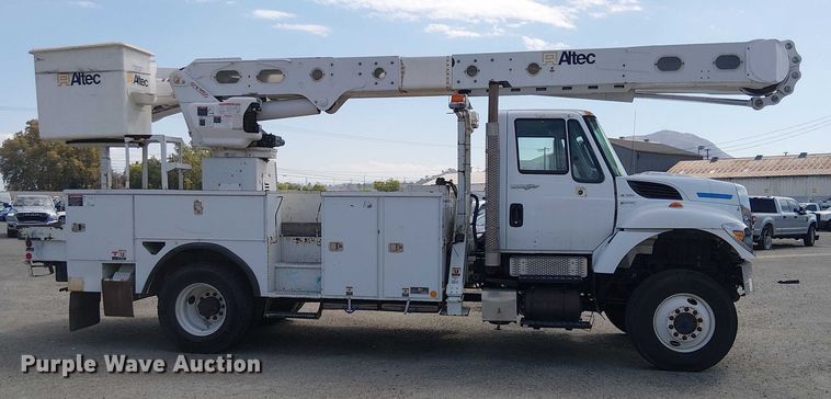 CAMIóN CON CANASTILLA 2013 INTERNATIONAL ALTEC