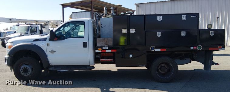 image for item YA0962 2015 Ford F450 Super Duty flatbed truck