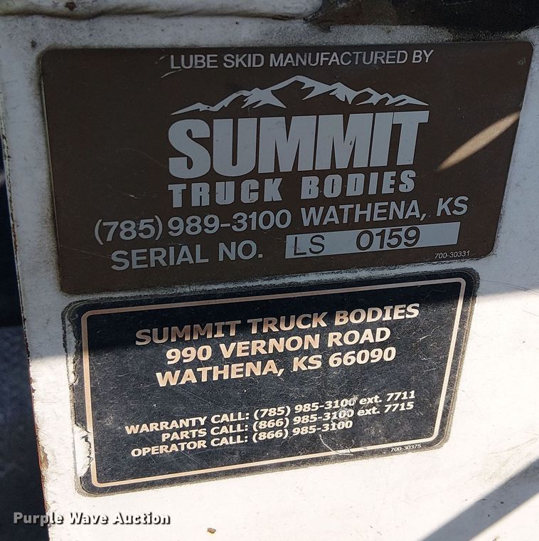 image for item YA0962 2015 Ford F450 Super Duty flatbed truck