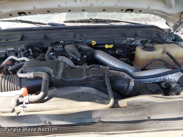 image for item YA0962 2015 Ford F450 Super Duty flatbed truck