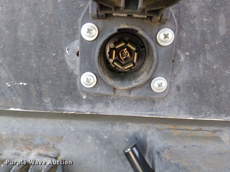 image for item YA0962 2015 Ford F450 Super Duty flatbed truck