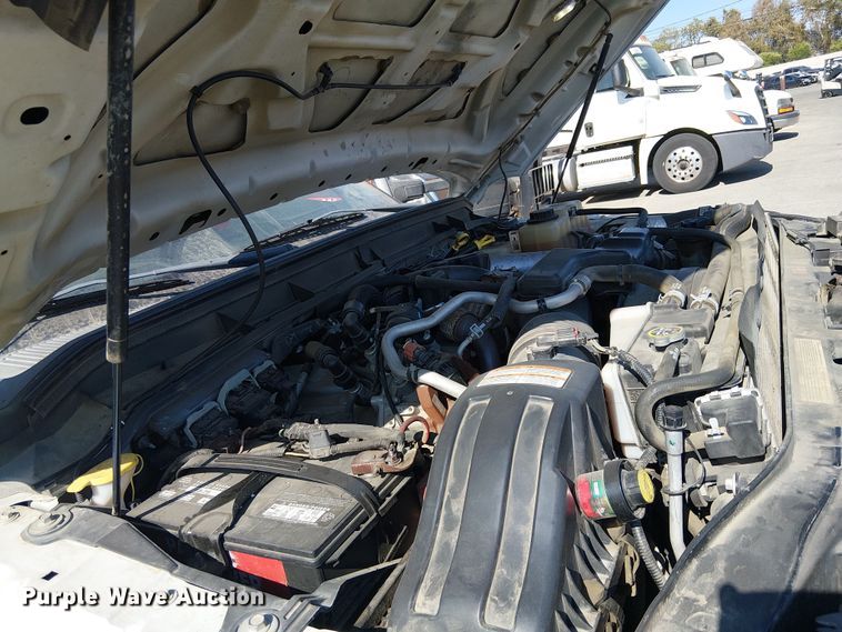 image for item YA0962 2015 Ford F450 Super Duty flatbed truck