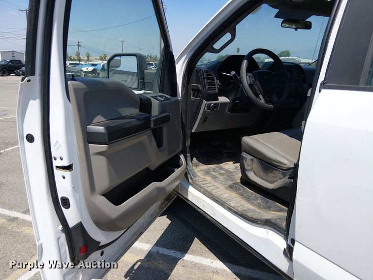 image for item YA0963 2016 Ford F150 SuperCab pickup truck