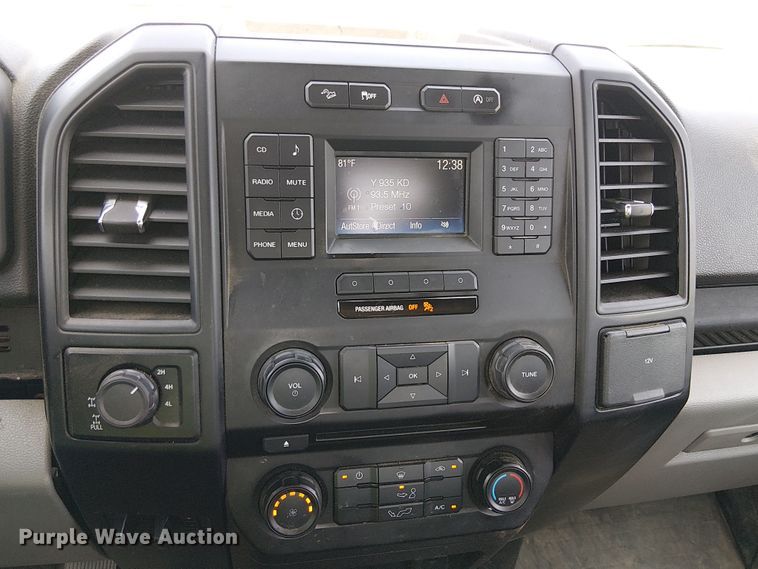 image for item YA0963 2016 Ford F150 SuperCab pickup truck