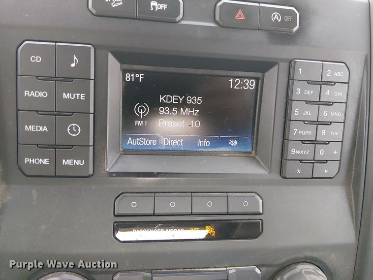 image for item YA0963 2016 Ford F150 SuperCab pickup truck