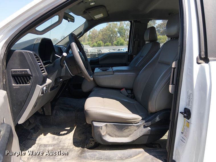 image for item YA0963 2016 Ford F150 SuperCab pickup truck