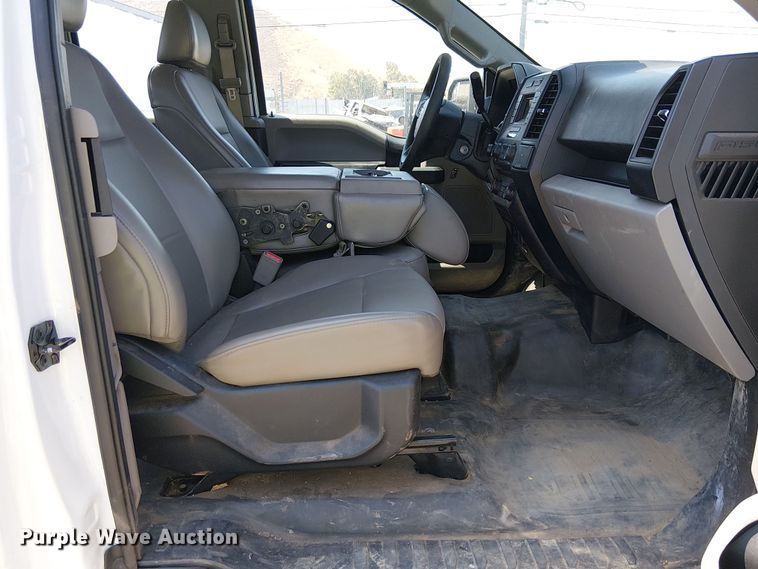 image for item YA0963 2016 Ford F150 SuperCab pickup truck