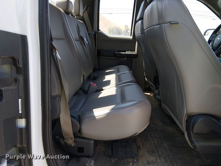 image for item YA0963 2016 Ford F150 SuperCab pickup truck