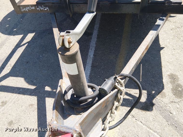 image for item YA0965 2014 Carson utility trailer