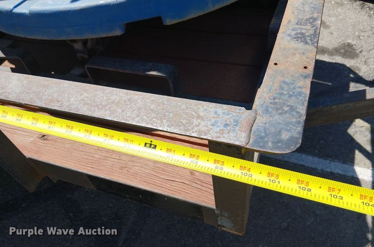 image for item YA0965 2014 Carson utility trailer