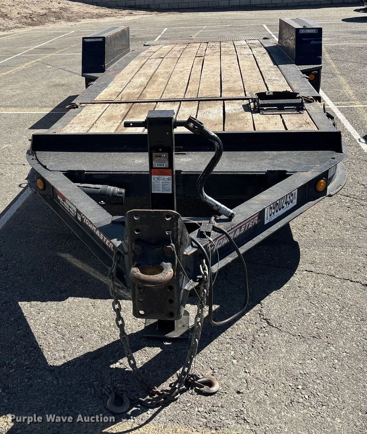image for item YA0975 2018 Towmaster T-16DT tilt deck equipment trailer