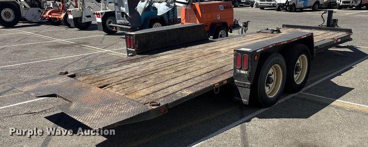 image for item YA0975 2018 Towmaster T-16DT tilt deck equipment trailer