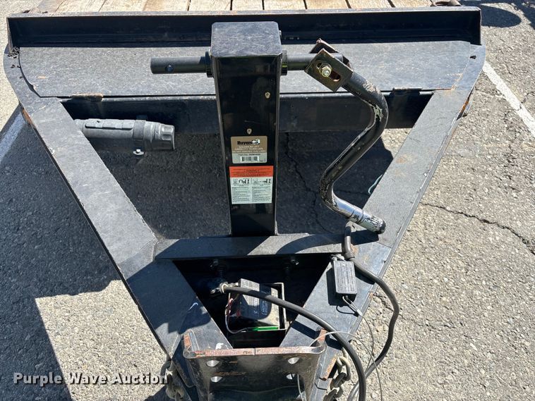 image for item YA0975 2018 Towmaster T-16DT tilt deck equipment trailer