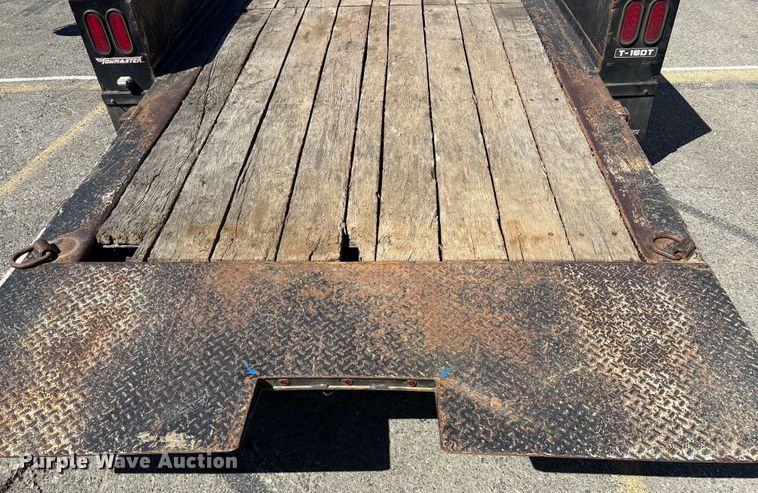 image for item YA0975 2018 Towmaster T-16DT tilt deck equipment trailer