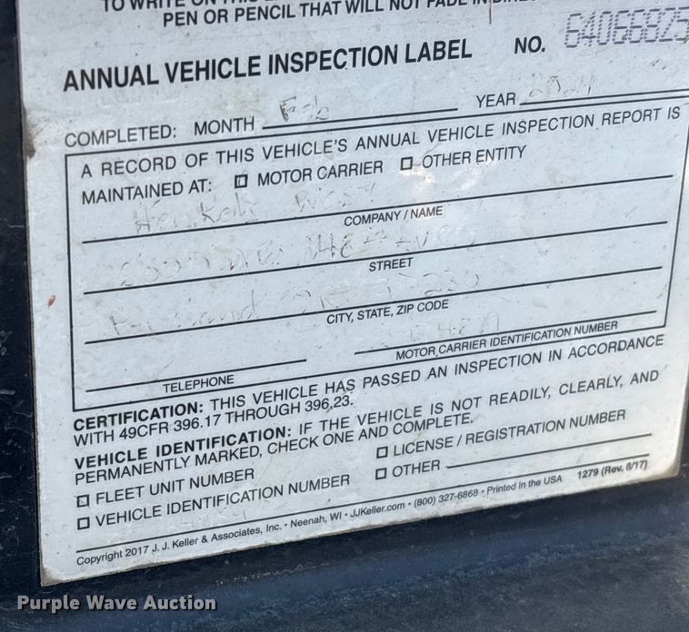 image for item YA0975 2018 Towmaster T-16DT tilt deck equipment trailer