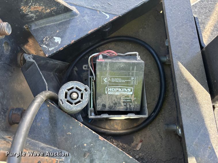 image for item YA0975 2018 Towmaster T-16DT tilt deck equipment trailer