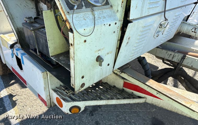 image for item YA0976 2009 Hogg & Davis HYDRA-985 cable puller trailer