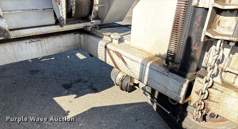 image for item YA0976 2009 Hogg & Davis HYDRA-985 cable puller trailer