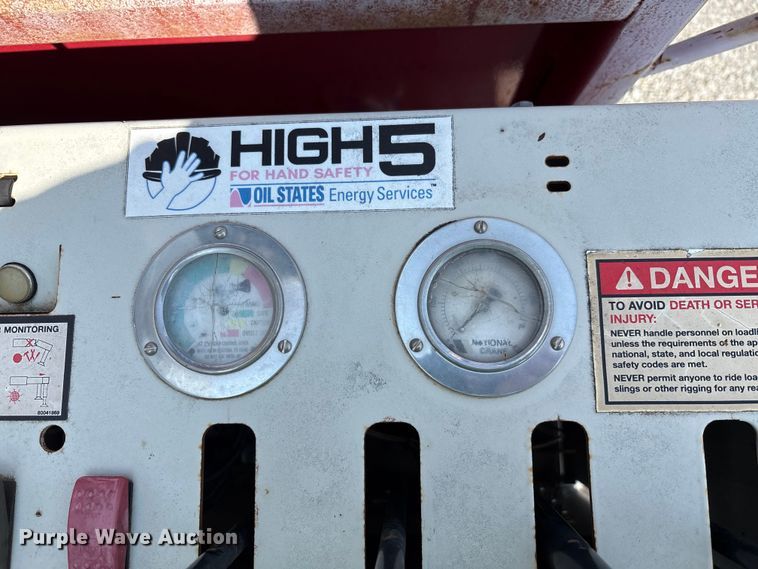 image for item YA0979 2013 Peterbilt 365 crane truck