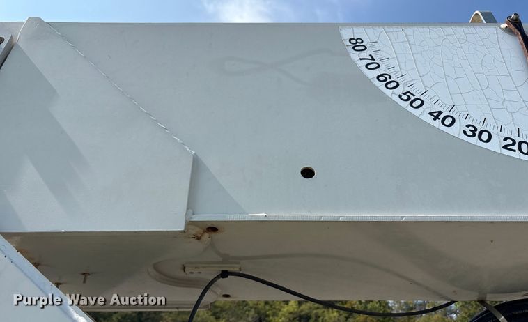 image for item YA0979 2013 Peterbilt 365 crane truck