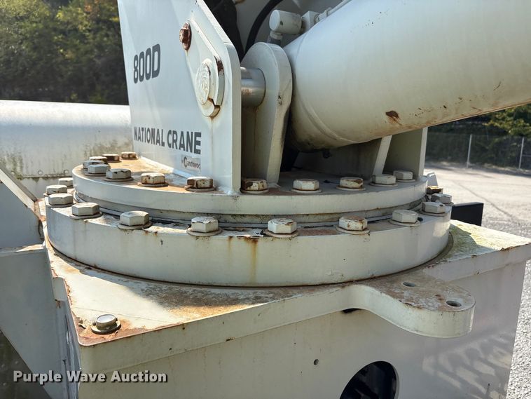 image for item YA0979 2013 Peterbilt 365 crane truck