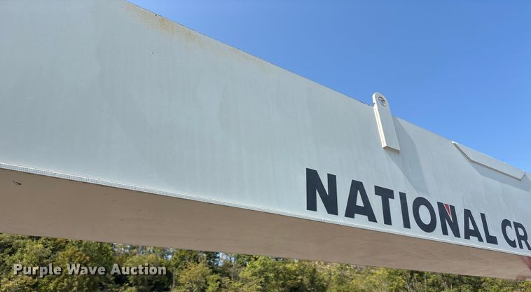 image for item YA0979 2013 Peterbilt 365 crane truck