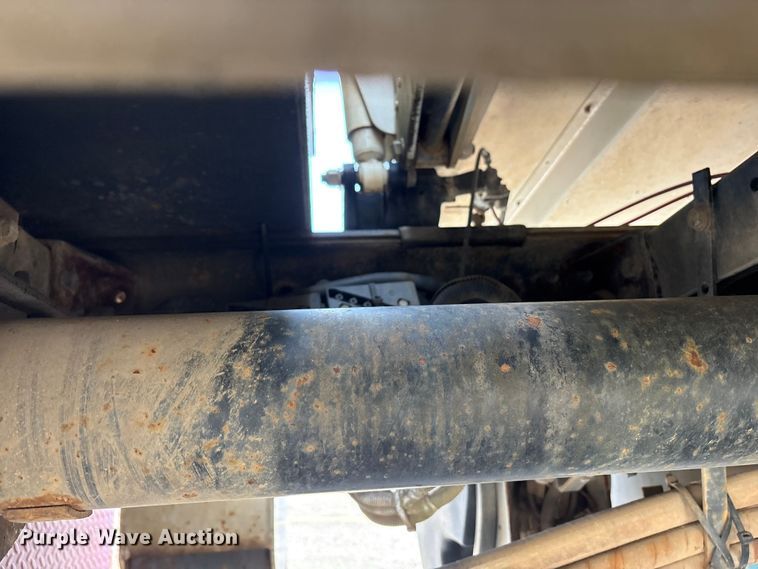 image for item YA0979 2013 Peterbilt 365 crane truck