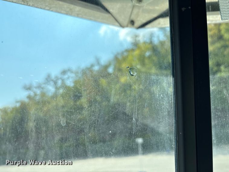 image for item YA0979 2013 Peterbilt 365 crane truck