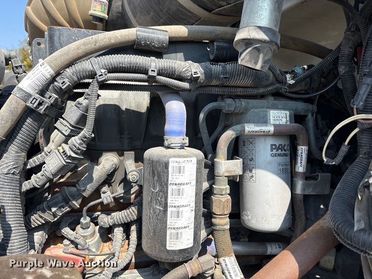 image for item YA0979 2013 Peterbilt 365 crane truck