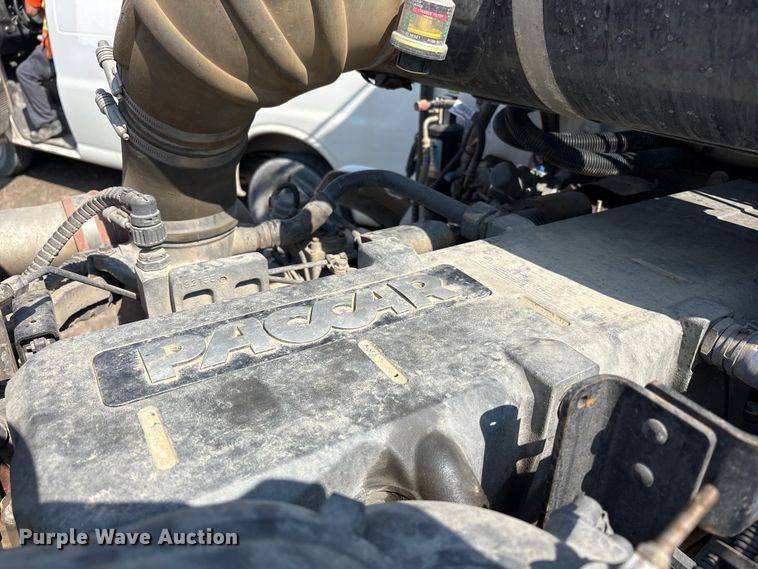 image for item YA0979 2013 Peterbilt 365 crane truck