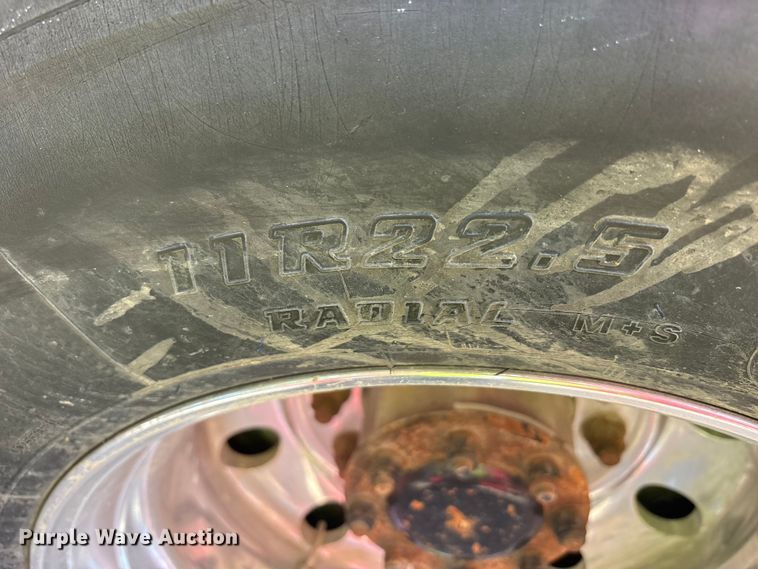 image for item YA0979 2013 Peterbilt 365 crane truck