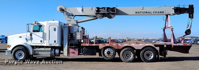 image for item YA0980 2011 Peterbilt 365 crane truck