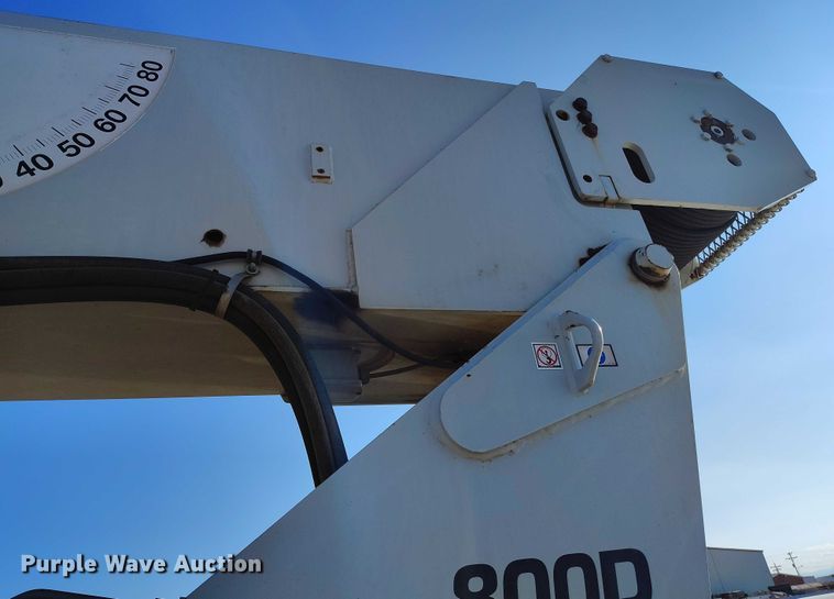 image for item YA0980 2011 Peterbilt 365 crane truck