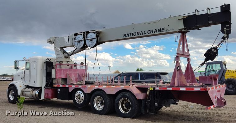 image for item YA0981 2013 Peterbilt  365 crane truck