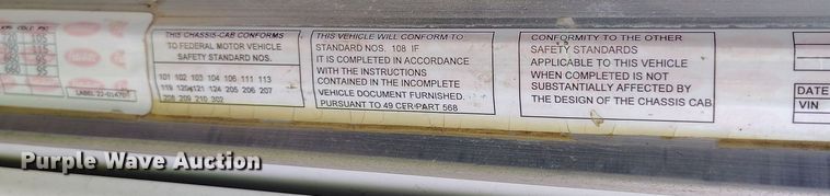 image for item YA0981 2013 Peterbilt  365 crane truck