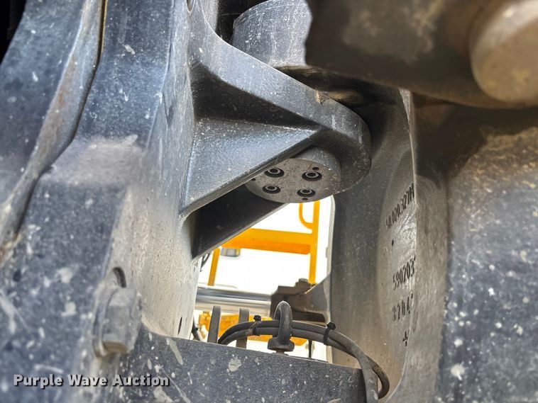 image for item YA1026 2023 Bomag RS460 reclaimer