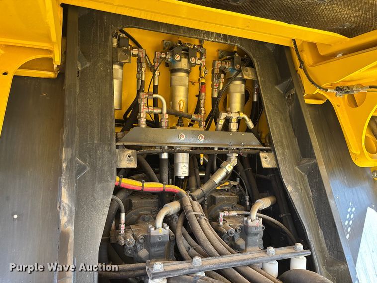 image for item YA1026 2023 Bomag RS460 reclaimer