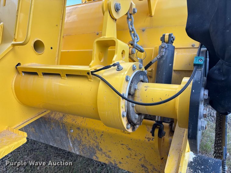 image for item YA1026 2023 Bomag RS460 reclaimer