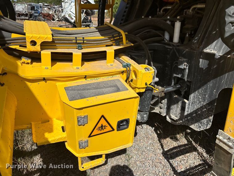 image for item YA1026 2023 Bomag RS460 reclaimer