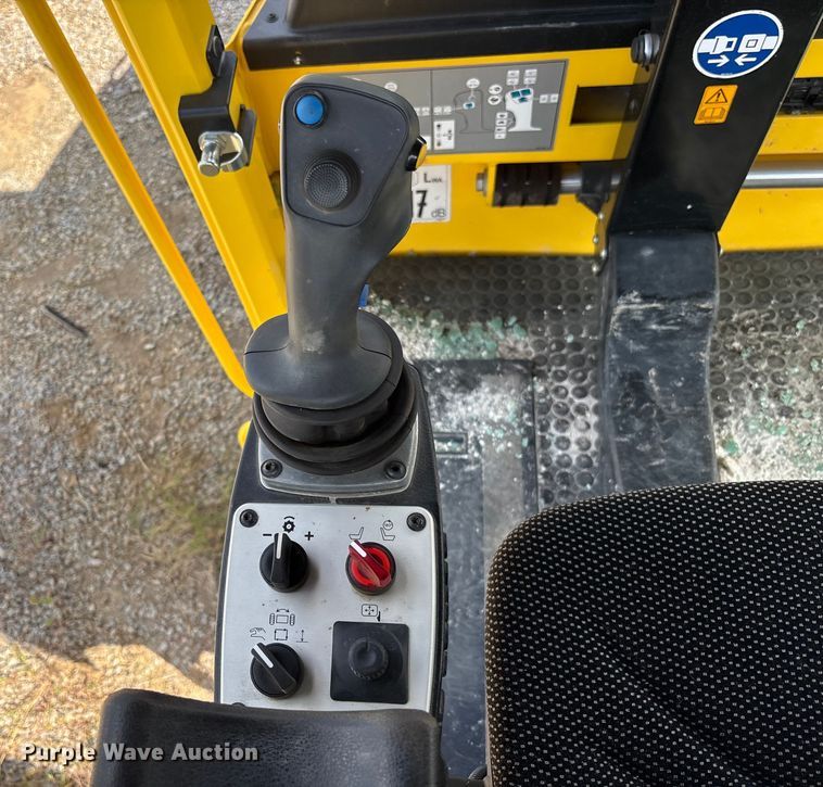 image for item YA1026 2023 Bomag RS460 reclaimer