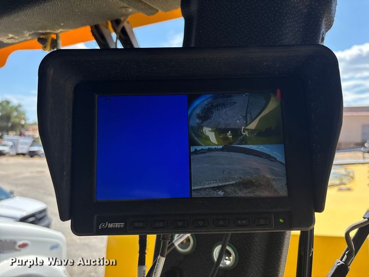 image for item YA1026 2023 Bomag RS460 reclaimer