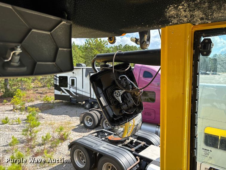 image for item YA1026 2023 Bomag RS460 reclaimer