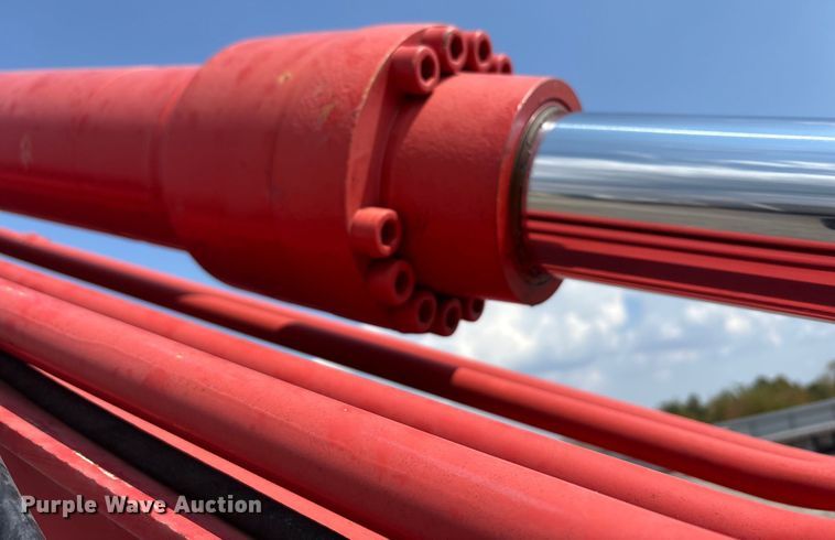 image for item YA1027 2019 Link-Belt 245X4 LC excavator