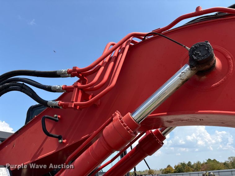 image for item YA1027 2019 Link-Belt 245X4 LC excavator