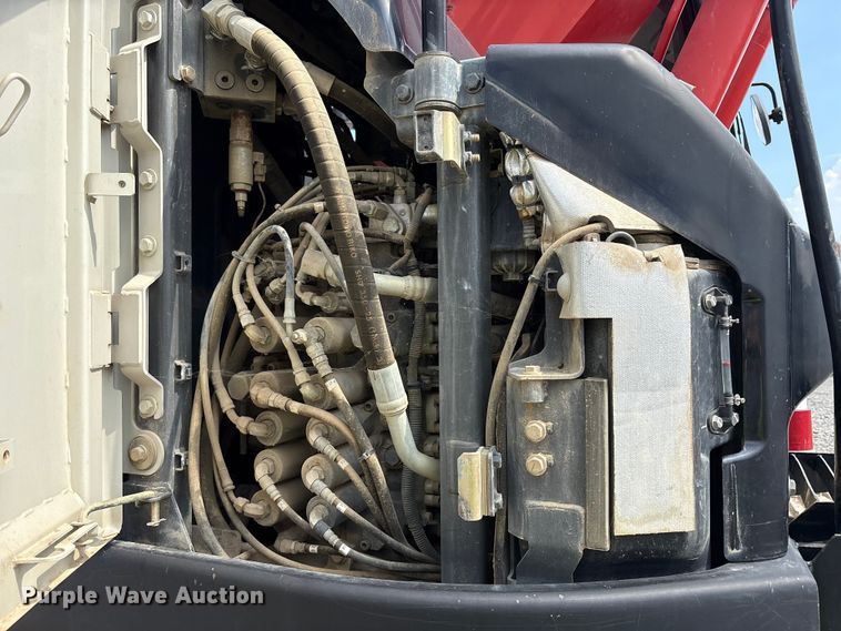 image for item YA1027 2019 Link-Belt 245X4 LC excavator