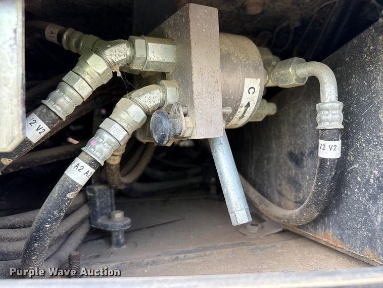 image for item YA1027 2019 Link-Belt 245X4 LC excavator