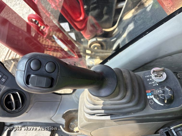 image for item YA1027 2019 Link-Belt 245X4 LC excavator