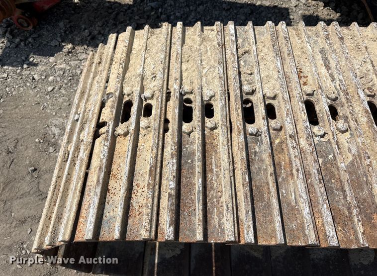 image for item YA1027 2019 Link-Belt 245X4 LC excavator