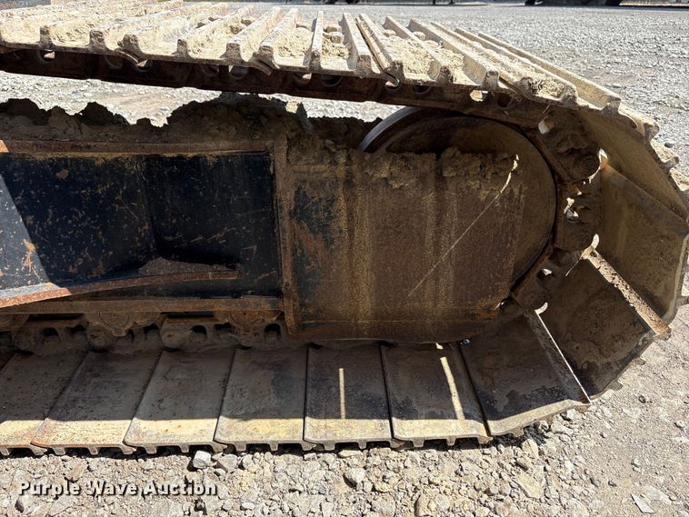 image for item YA1027 2019 Link-Belt 245X4 LC excavator